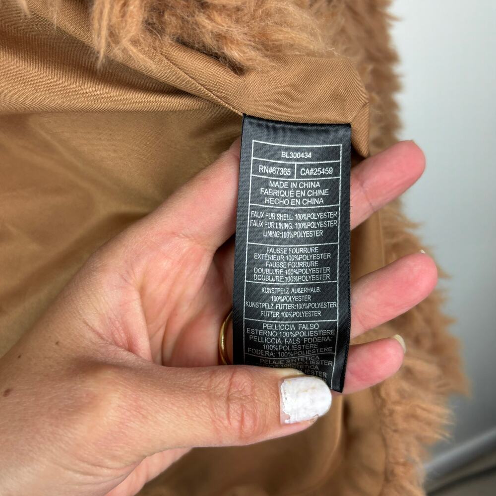 BB Dakota x Steve Madden Faux Fur Coat — “What’s the Fuzz About” Oversized M - Picture 7 of 9